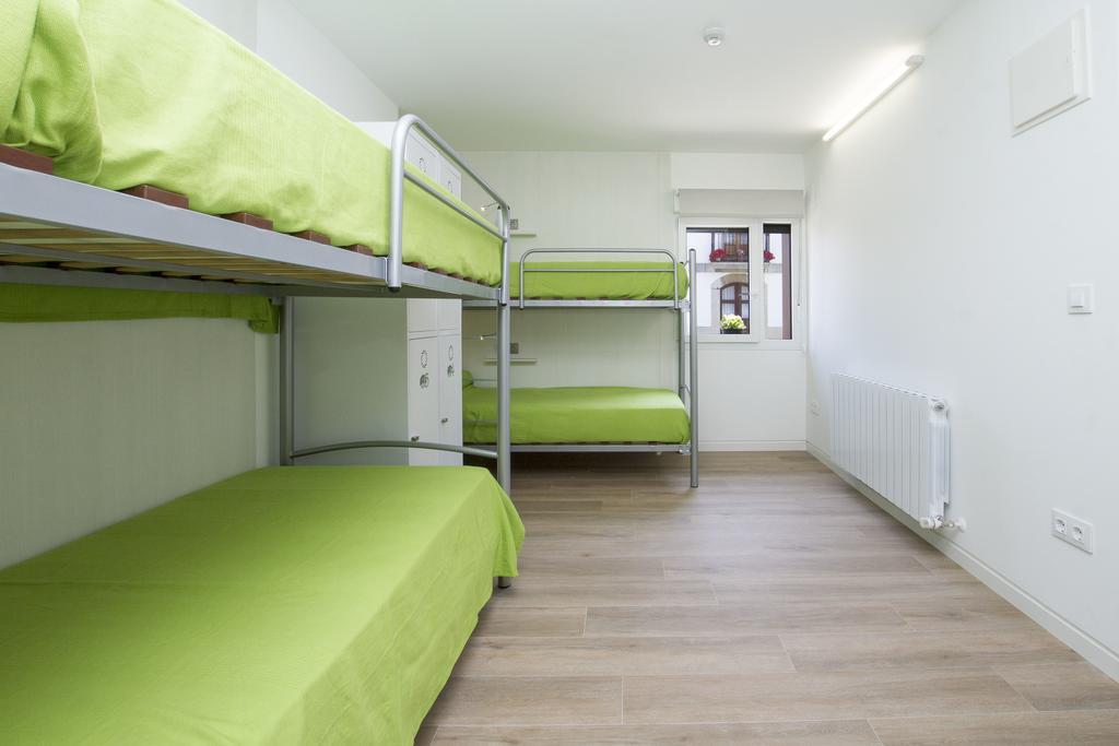 Lekeitio Aterpetxea Hostel الغرفة الصورة